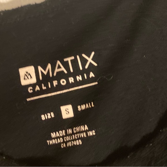 Ladies Flowered Tank Top - Picture 4 of 4